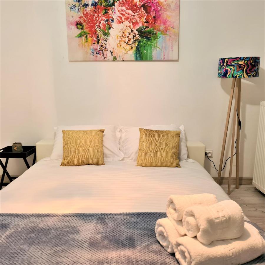 Central Bucharest World Apart-Hotel 외부 사진